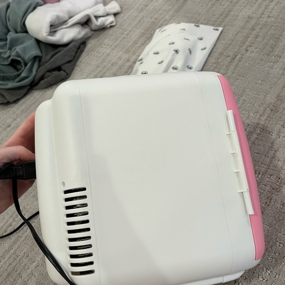 Cooluli mini fridge - Picture 4 of 4